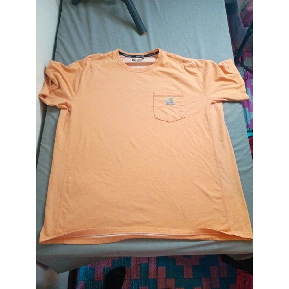 Men's carhartt T-shirt